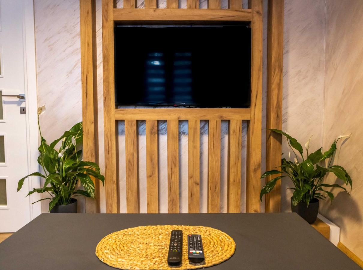 Rubikon Free Parking Apartmani Dusanovac ภายนอก รูปภาพ